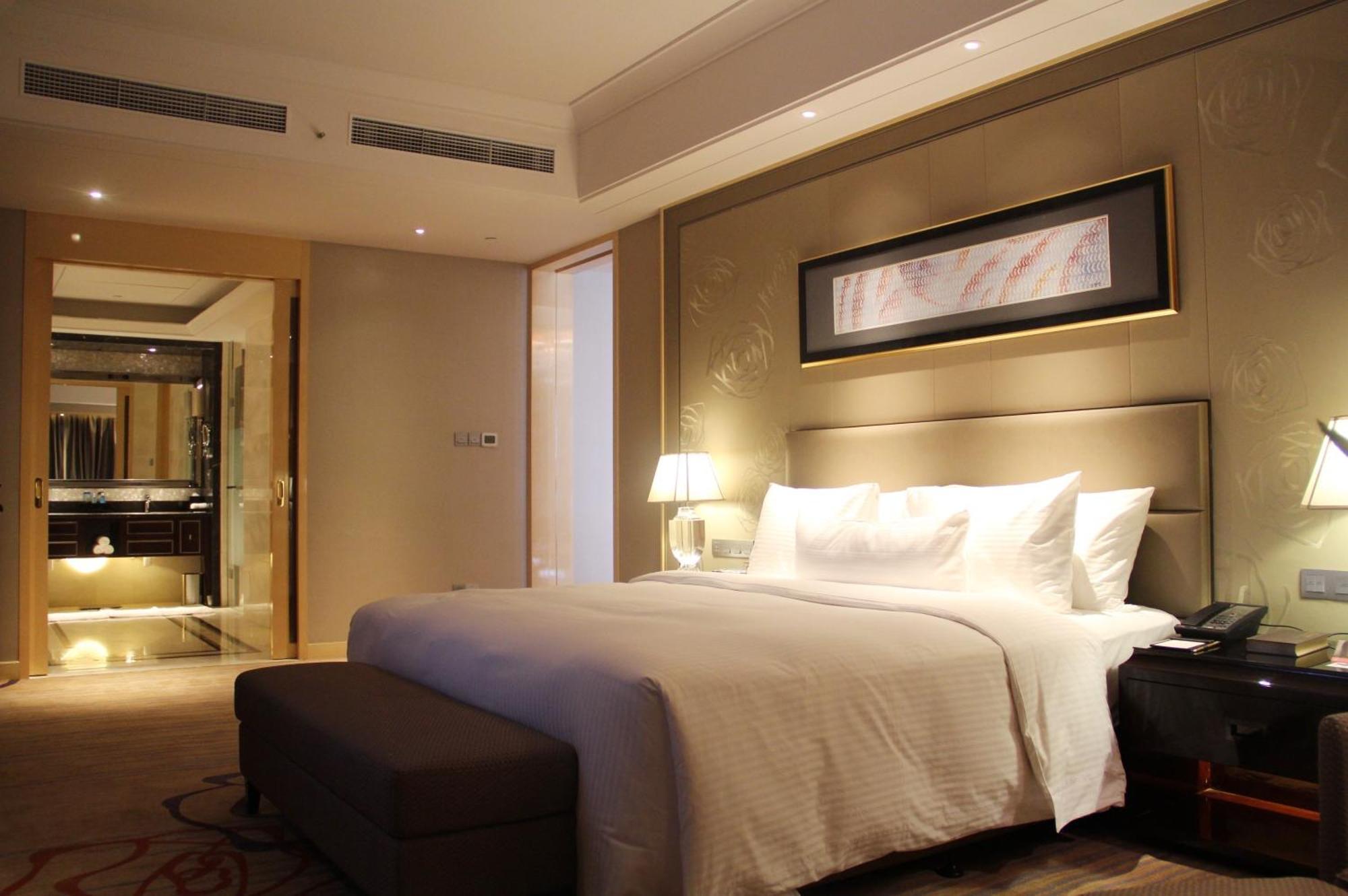 Wanda Realm Longyan Hotel Quarto foto
